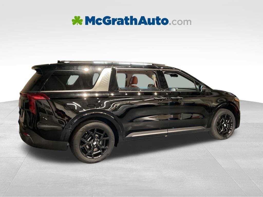 New 2026 Kia Carnival Hybrid SX Van Passenger Van