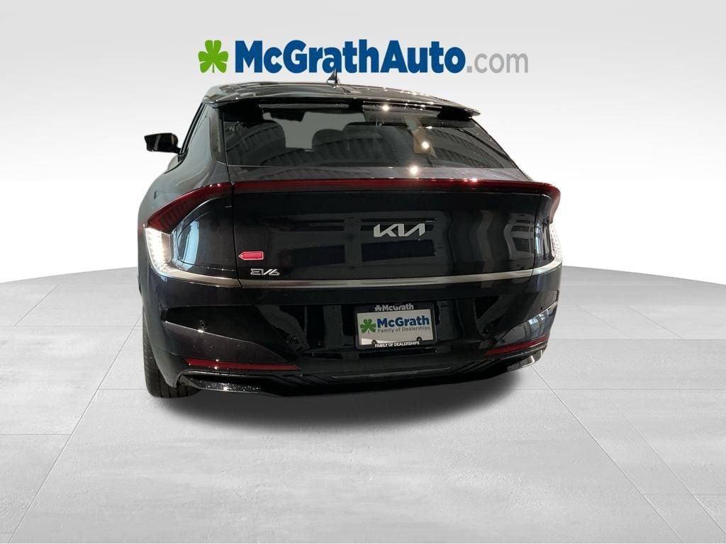 New 2025 Kia EV6 Wind SUV