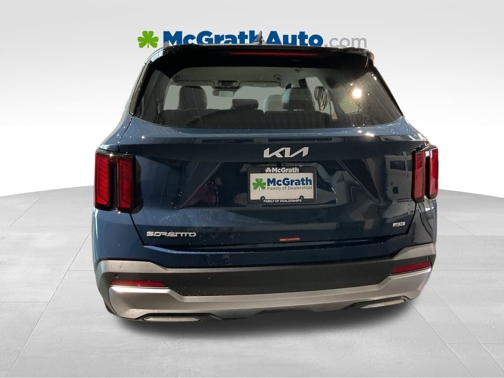 New 2025 Kia Sorento S SUV