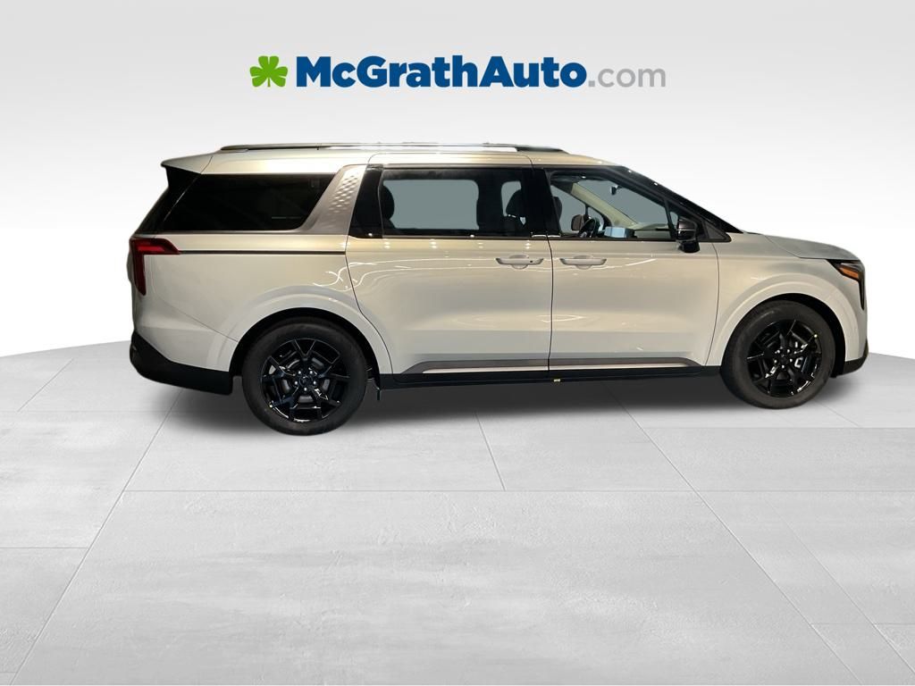 2026 Kia Carnival SX Prestige photo 2