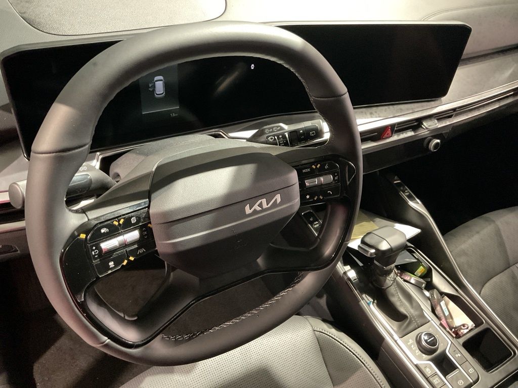 2026 Kia Sorento S - Photo 15