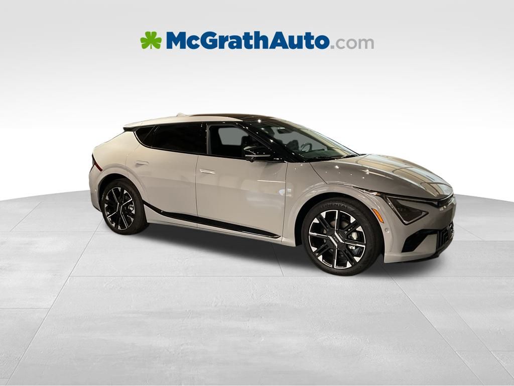 2025 Kia EV6 GT-Line's photo