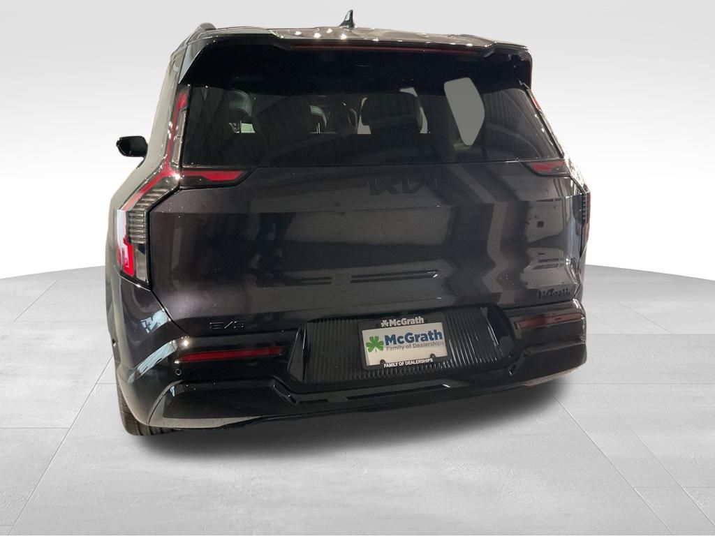 2026 Kia EV9 Land photo 4