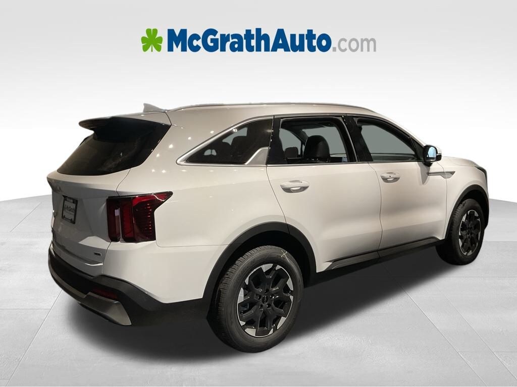 New 2026 Kia Sorento S SUV