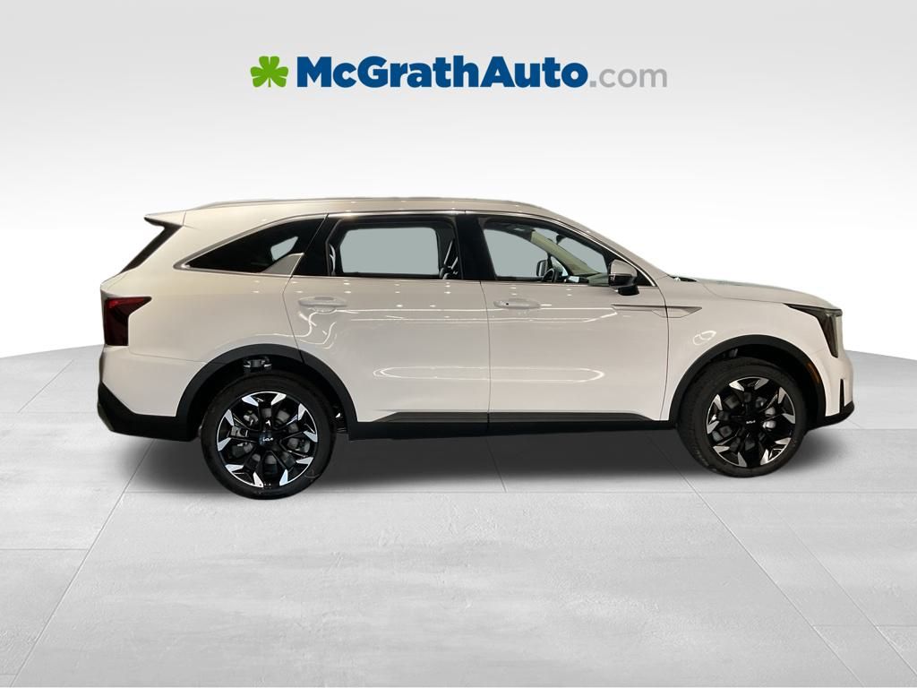 2026 Kia Sorento EX photo 2