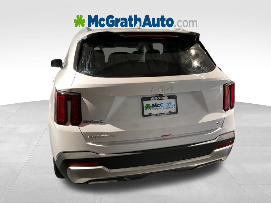 New 2026 Kia Sorento S SUV