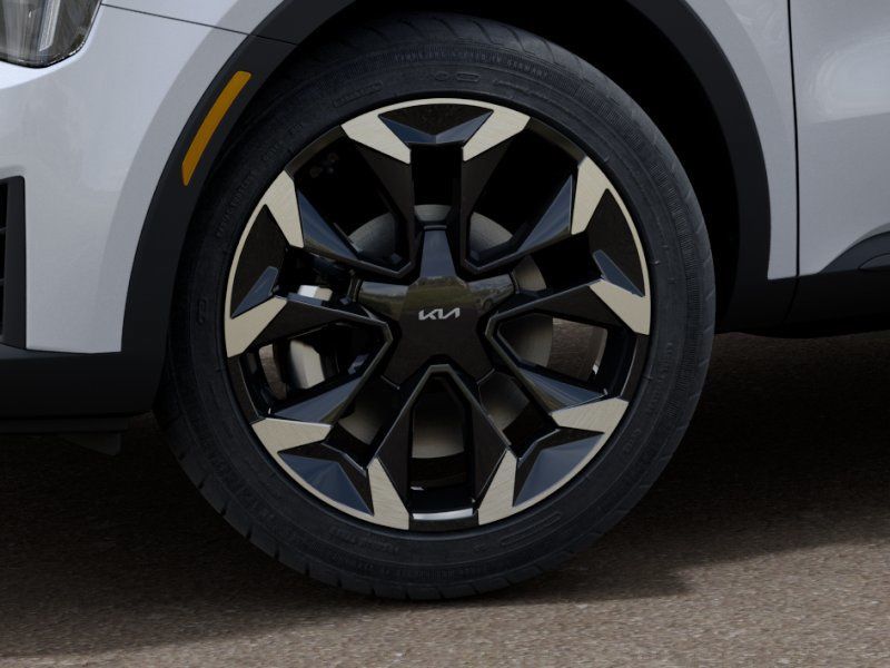 2026 Kia Sorento EX - Photo 11