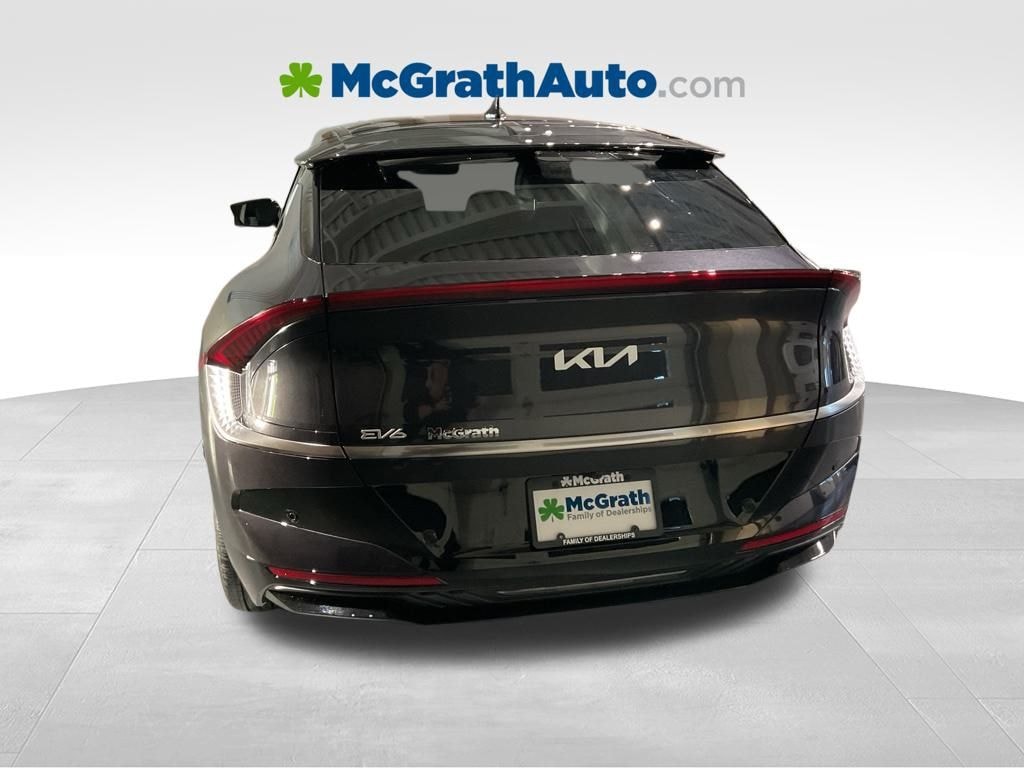 New 2025 Kia EV6 Wind SUV