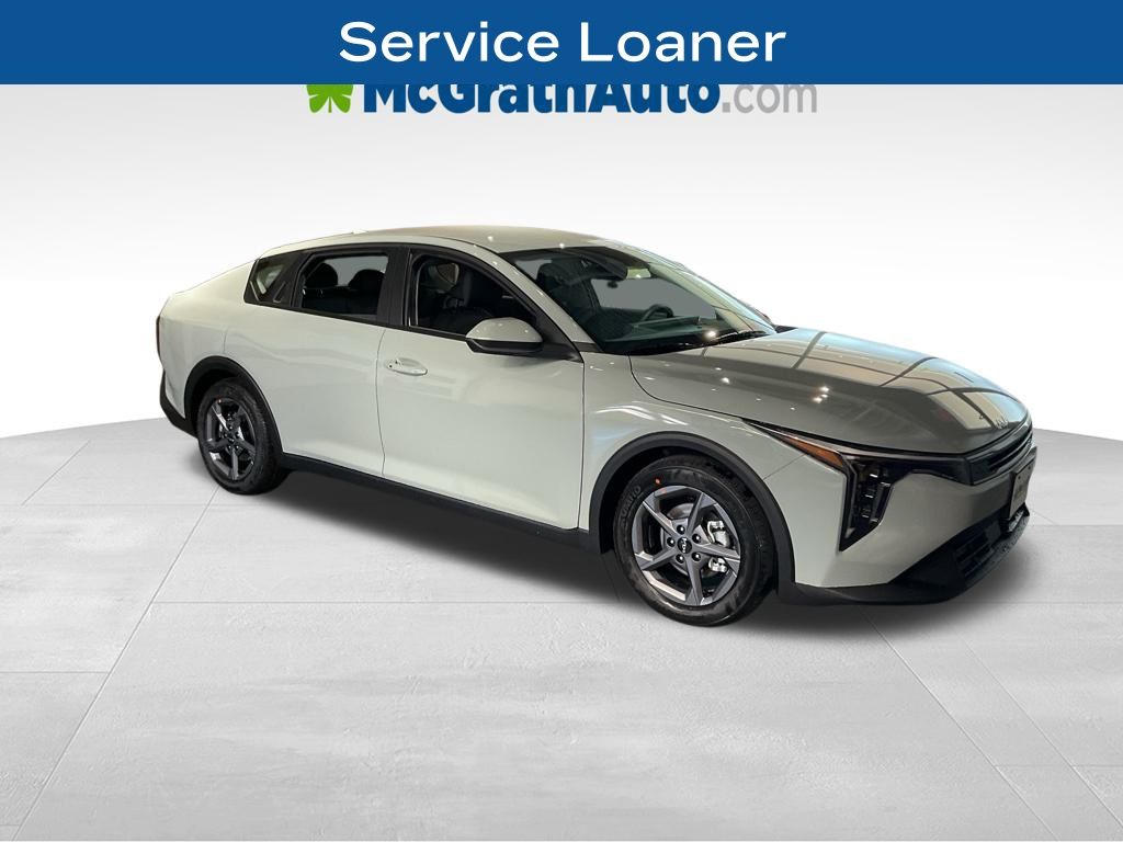 2025 Kia K4 LXS's photo