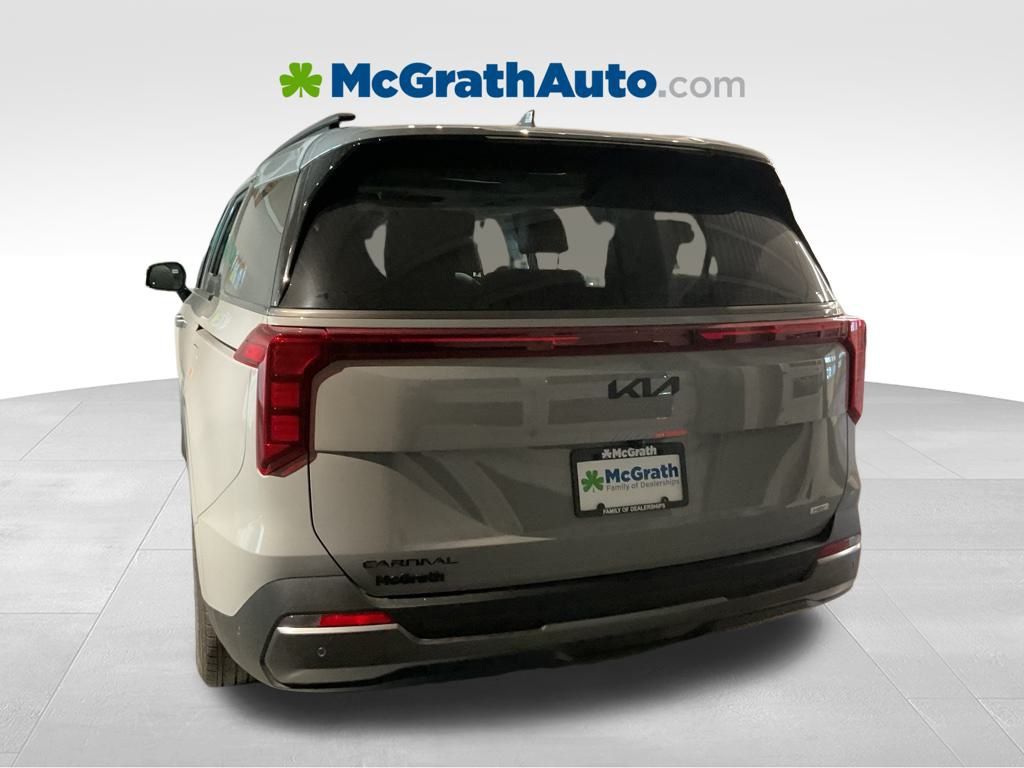 2026 Kia Carnival SX photo 4