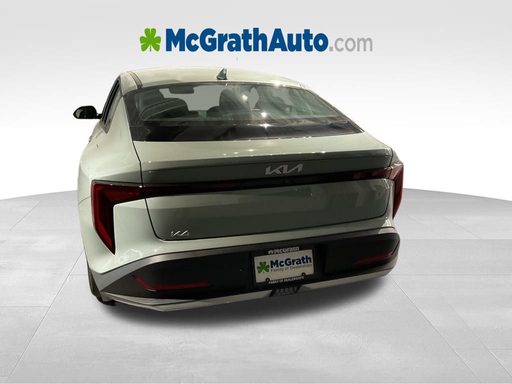 2025 Kia K4 LXS photo 4