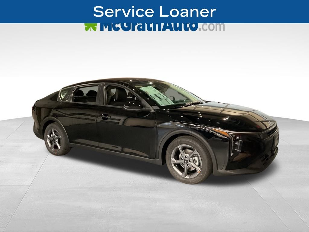 2025 Kia K4 LXS's photo