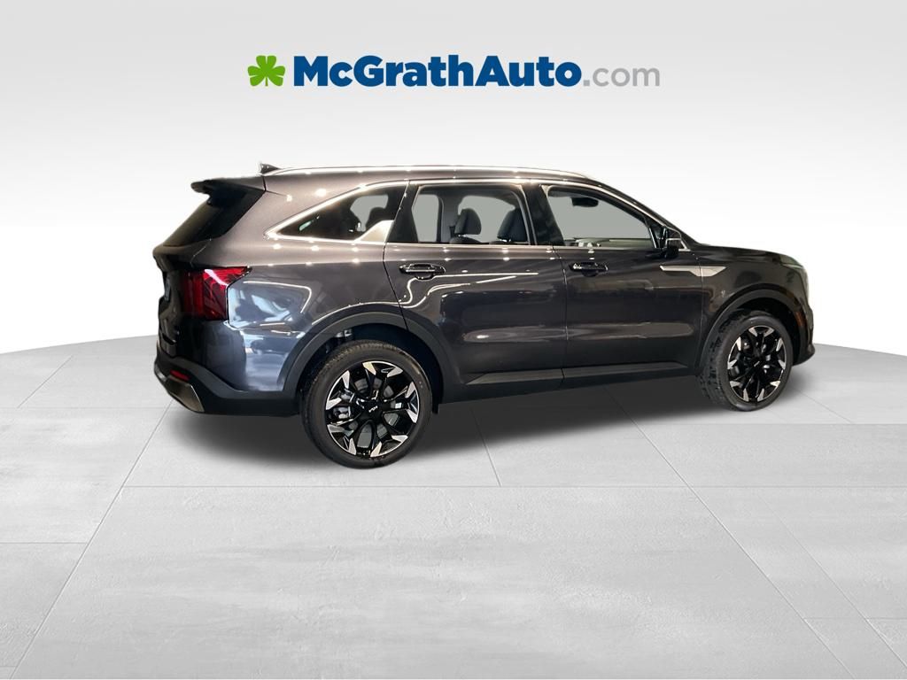2026 Kia Sorento EX photo 3