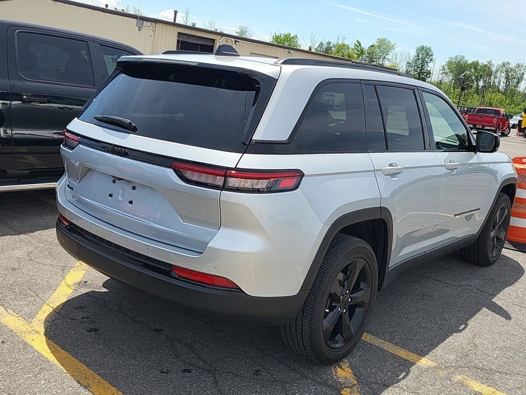 Certified 2023 Jeep Grand Cherokee Altitude X SUV