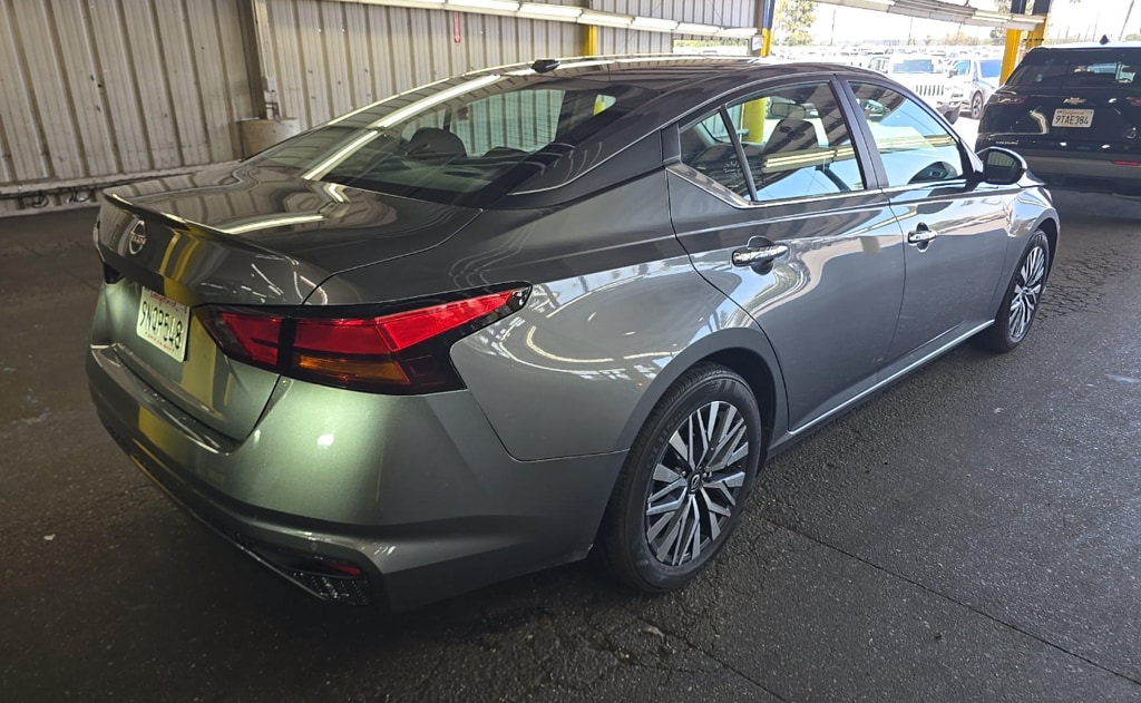Certified 2025 Nissan Altima 2.5 SV Sedan