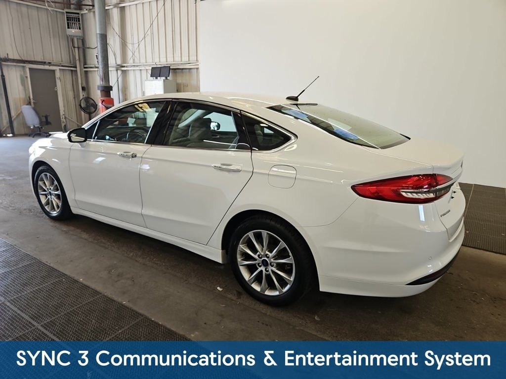 Certified 2017 Ford Fusion SE Sedan
