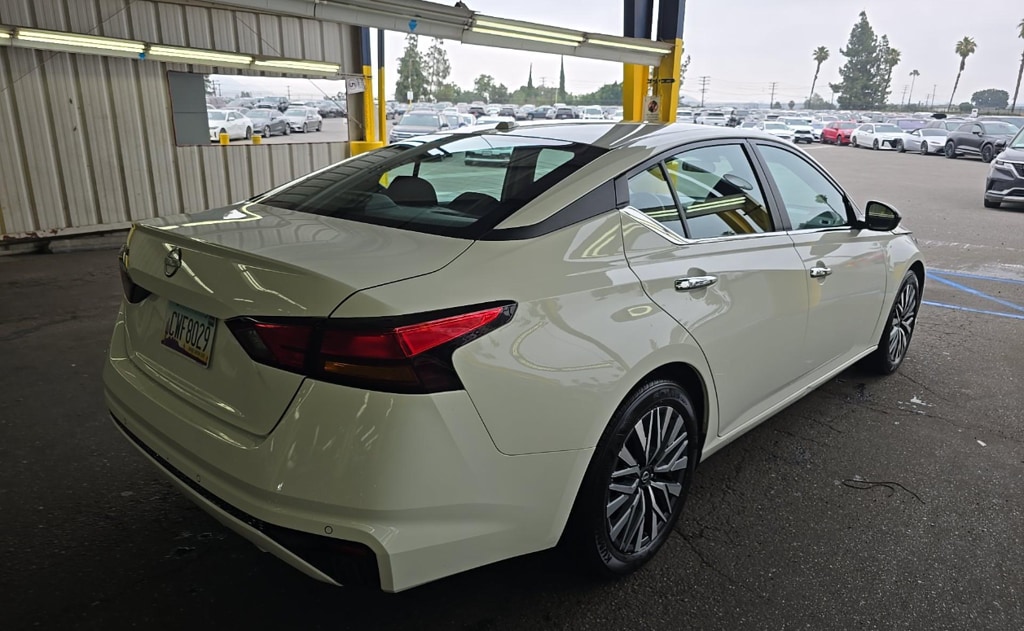 Certified 2025 Nissan Altima 2.5 SV Sedan
