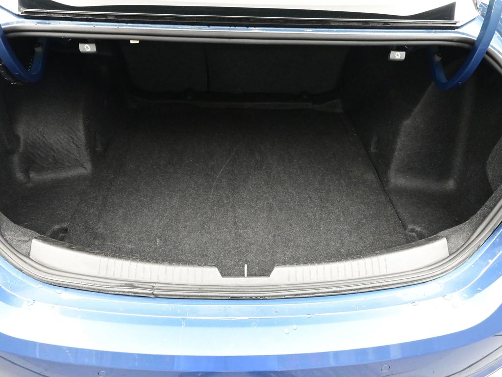 2024 Chevrolet Malibu 1LT - Photo 8