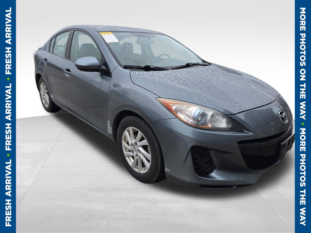  Mazda Mazda3