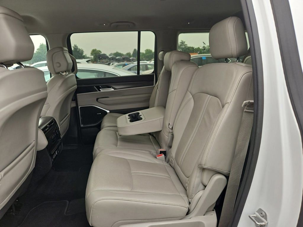 Certified 2024 Jeep Wagoneer L Series III SUV