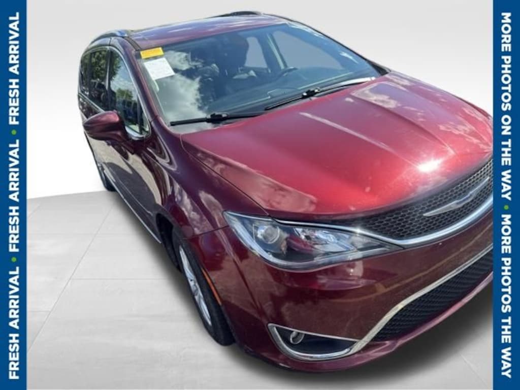 Certified 2019 Chrysler Pacifica Touring L Minivan/Van