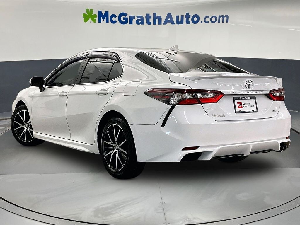 Used 2023 Toyota Camry SE Sedan