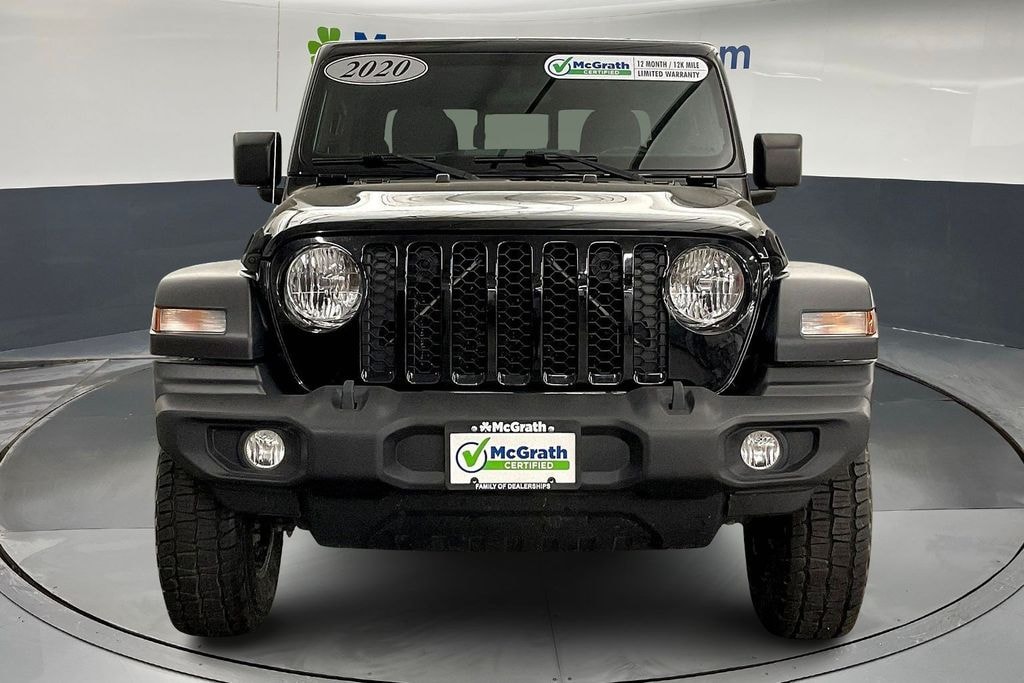 Used 2020 Jeep Gladiator Sport Truck