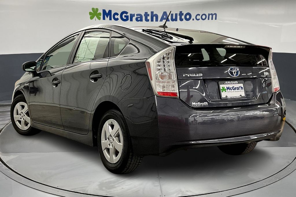 2010 Toyota Prius Two photo 3