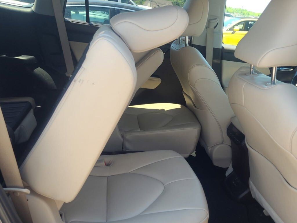 Certified 2022 Toyota Highlander Hybrid XLE SUV