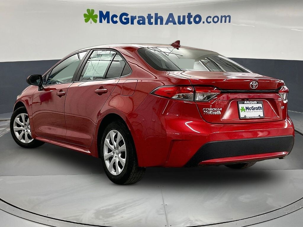 Used 2021 Toyota Corolla LE Sedan