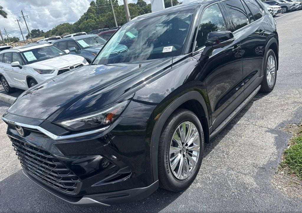 Used 2025 Toyota Grand Highlander Platinum SUV