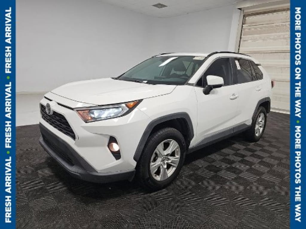 Used 2020 Toyota RAV4 XLE SUV