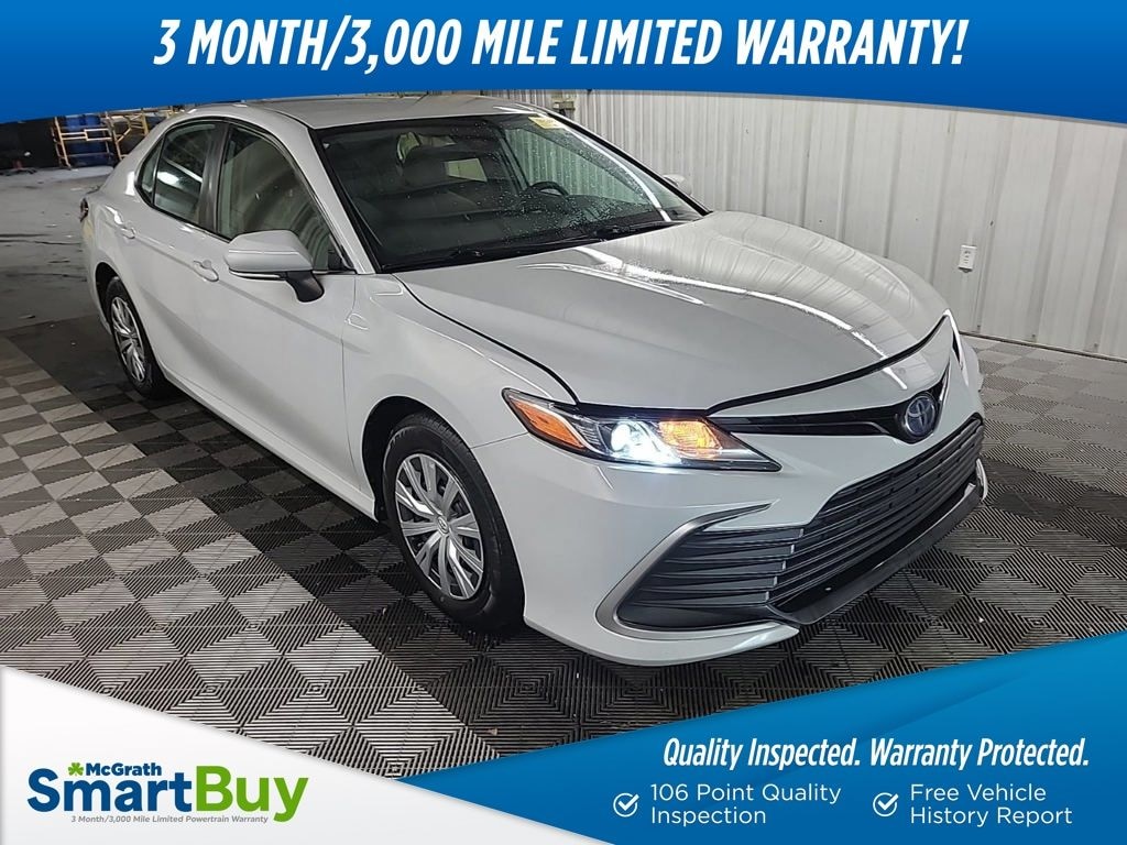 Used 2022 Toyota Camry Hybrid LE Sedan
