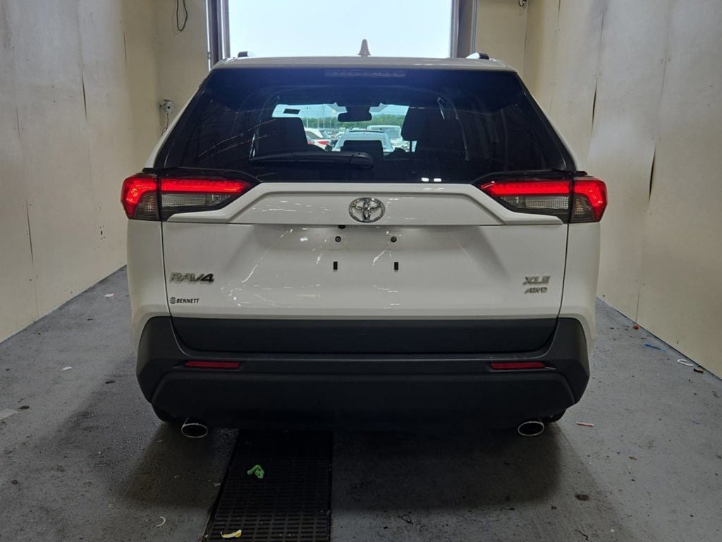 Used 2025 Toyota RAV4 XLE SUV