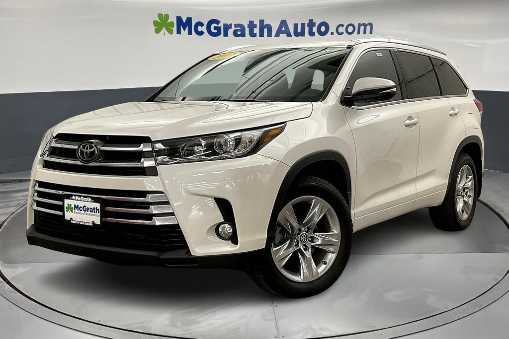 2017 Toyota Highlander Limited photo 2
