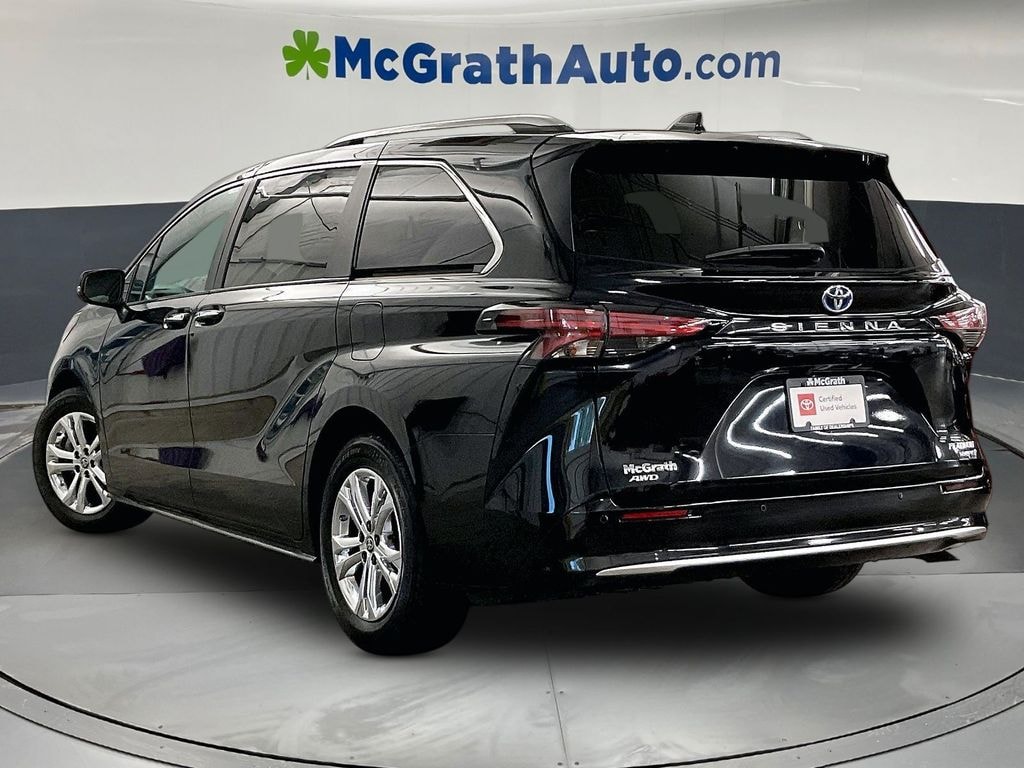 Certified 2023 Toyota Sienna Platinum Minivan/Van