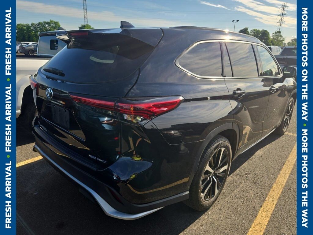 Used 2021 Toyota Highlander XSE SUV