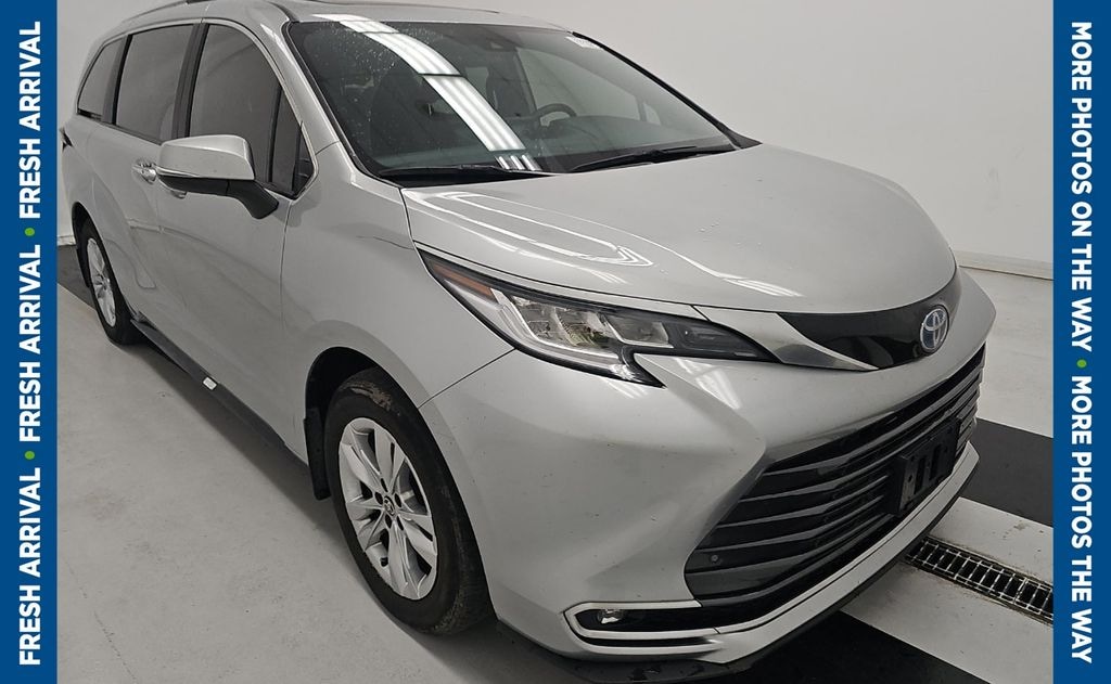 Certified 2025 Toyota Sienna Limited Minivan/Van