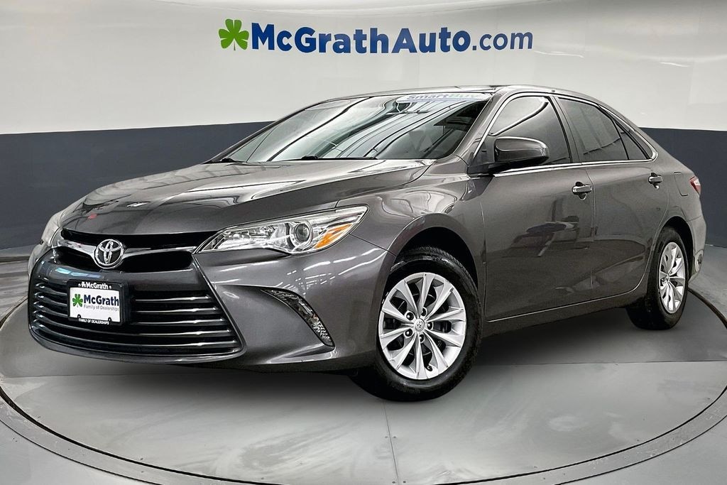 Used 2017 Toyota Camry LE Sedan