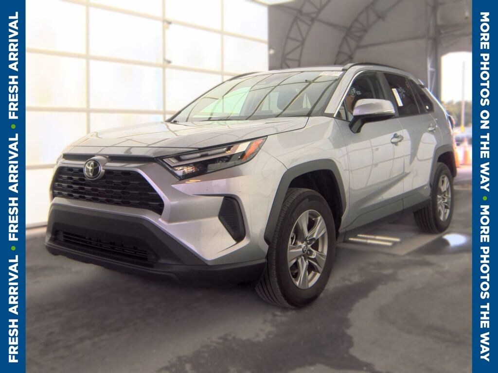 Used 2025 Toyota RAV4 Hybrid XLE SUV