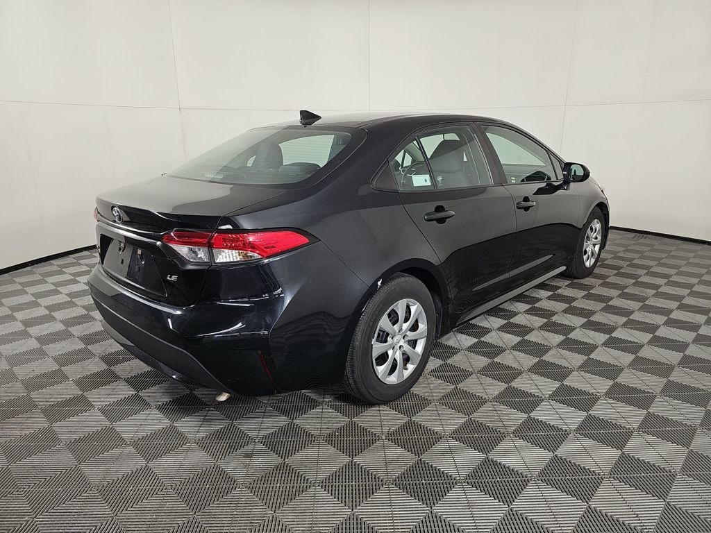 Used 2021 Toyota Corolla LE Sedan