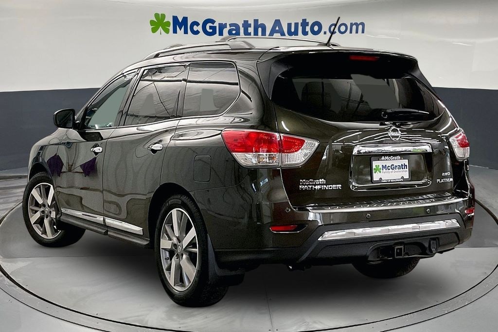 Used 2016 Nissan Pathfinder Platinum SUV