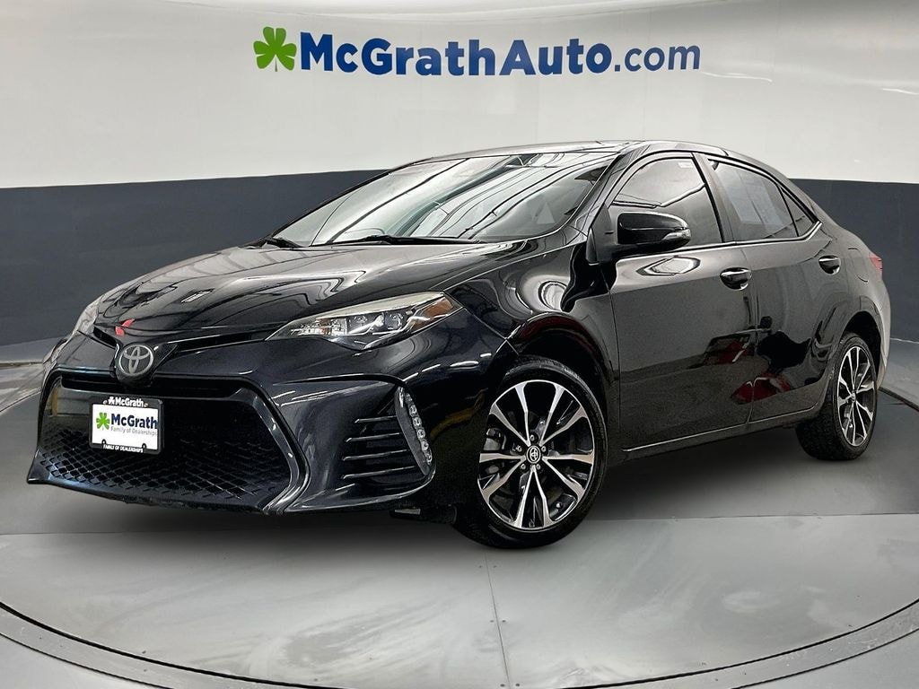Used 2018 Toyota Corolla SE Sedan