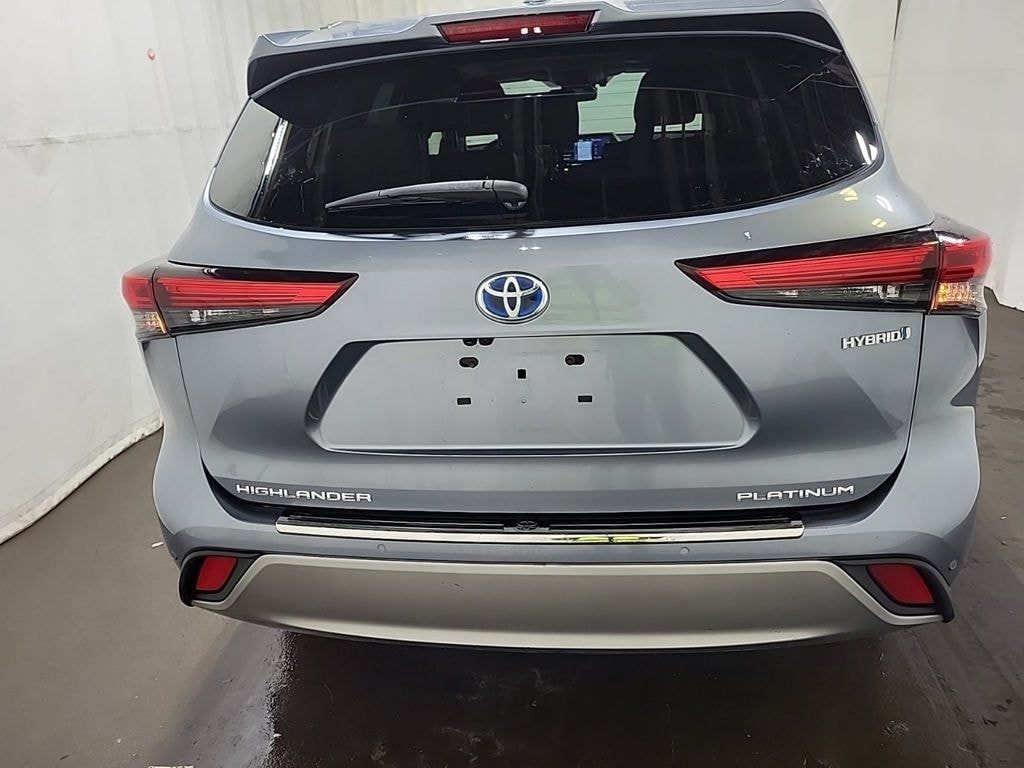 Certified 2020 Toyota Highlander Hybrid Platinum SUV