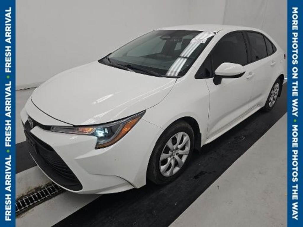 Used 2025 Toyota Corolla LE Sedan