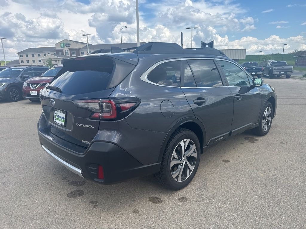 Used 2022 Subaru Outback Limited SUV