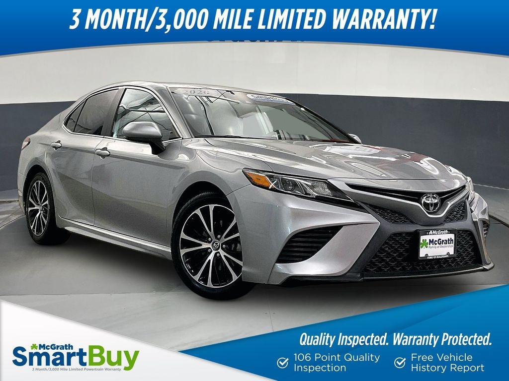 Used 2020 Toyota Camry SE Sedan