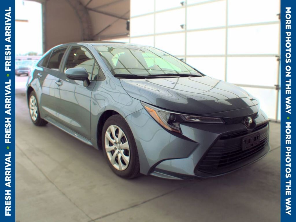 Used 2025 Toyota Corolla LE Sedan