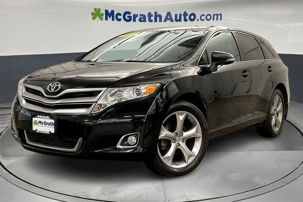 2013 Toyota Venza LE photo 2