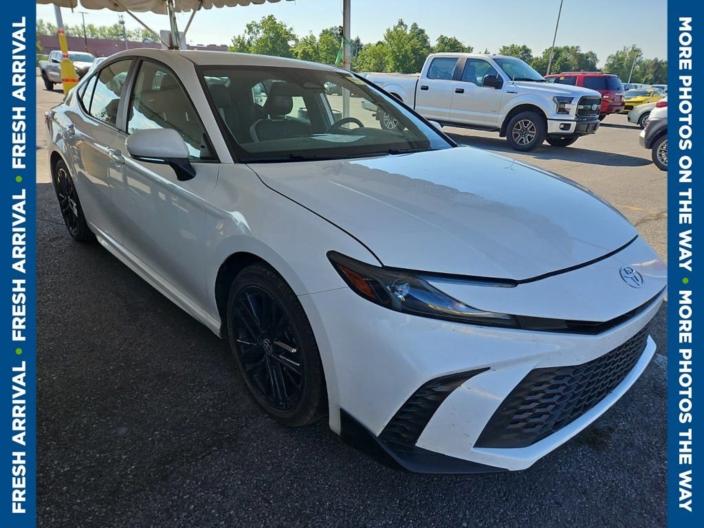 Certified 2025 Toyota Camry SE Sedan